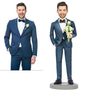 Poupée bobblehead en poterie douce faite à la main, version Q, personnalisée en argile, cadeau de mariage personnalisé pour partenaire - Product Image 2