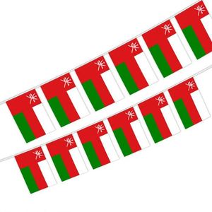 Guirnalda de Banderines de Omán, 5.5*8.2 Pulgadas, Resistente a la Intemperie, para Exteriores, Nueva y en Oferta - Product Image 1