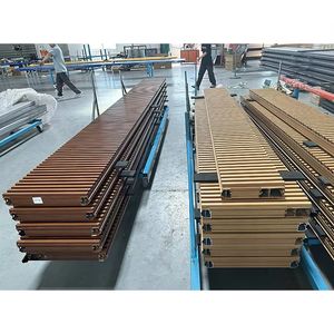 Portes de garage modernes ATMOS, tailles personnalisées 9x8 9x7 10x10, grille en aluminium noir, <span class=keywords><strong>porte</strong></span> d'entrée encastrée, surface finie pour villas - Product Image 6