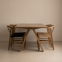 Ensemble table et chaises de salle à manger rectangulaires en teck massif de style vintage moderne du milieu du siècle, idéal pour l'aménagement de maisons d'hôtes