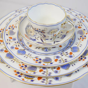 Assiettes rondes en porcelaine dorée de luxe, best-seller, écologiques, idéales pour les mariages, les restaurants et les fêtes - Product Image 1