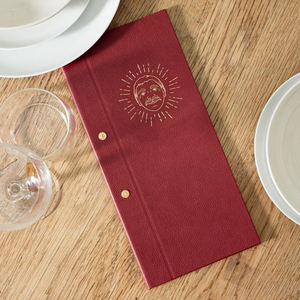 Carnets de menus en cuir rouge avec fixation par vis pour restaurants – Protège-menus et livrets - Product Image 3
