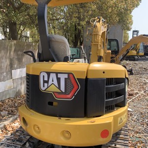Mini-excavatrice Cat 302 CR d'occasion, 2 tonnes, petite pelle avec cabine climatisée - Product Image 2