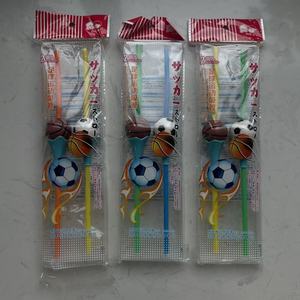 Cannucce in Plastica PP Ecologiche Pieghevoli da 250mm con Design 3D a Palla Sportiva per Frullati, Succhi e Gadget per Feste - Product Image 5