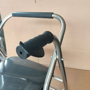 Aide à la marche avec poignée antidérapante, déambulateur pliable pour personnes âgées, soutien à la mobilité - Product Image 1