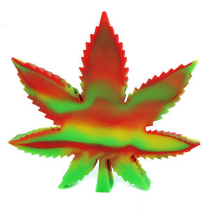 Cenicero Portátil de Silicona Resistente al Calor con Diseño de Hoja, Personalizado con Logotipo, para Coche y Hogar, Bandeja Decorativa para Cigarrillos - Product Image 4