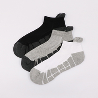 Hiver Été Blanc Pas Cher Confortable No Show Épais Nylon Coton Invisible Bas Cheville Sneaker Chaussettes