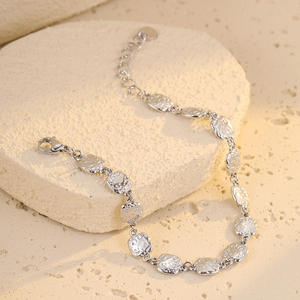 Elegant Versatile Stainless Steel Square <b>Hammered</b> Gold Bracelet for Women Long-lasting High-End Jewelry Fine Charm - Product Image 3