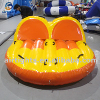 Jouet gonflable de sport aquatique de différentes tailles, bateau à bande gonflable remorquable et excitant