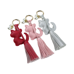 Nuevo Llavero de Cuero PU con Flecos y Perlas de Gato Persa, Diseño de Dibujos Animados, Accesorio para Mochila, Coche o Bolso - Product Image 1