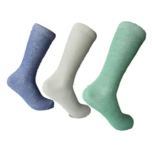 Custom Solid Color Fashion Style Most Welcome Sample Provide Purl Yarn Made Socks