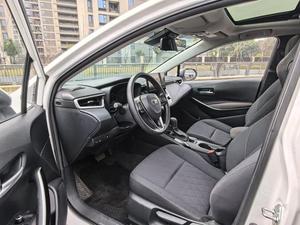 <span class=keywords><strong>Toyota</strong></span> <span class=keywords><strong>Corolla</strong></span> <span class=keywords><strong>2023</strong></span> 1.8L E-CVT Edición Elite Híbrido 5 Plazas Aspiración Natural Coche Usado Volante a la Izquierda R16 Techo Solar Cuero - Product Image 4