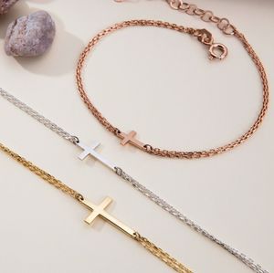 <span class=keywords><strong>Regali</strong></span> per la <span class=keywords><strong>festa</strong></span> <span class=keywords><strong>della</strong></span> <span class=keywords><strong>mamma</strong></span> piccoli bracciali in oro placcato oro 316L in acciaio inox croce gioielli religiosi per le donne <span class=keywords><strong>regali</strong></span> di laurea - Product Image 2