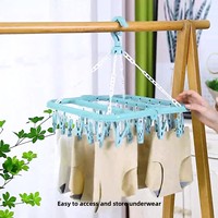 Séchoir à linge pliable en plastique, résistant au vent, robuste, gain de place, avec 32 pinces pour chaussettes et sous-vêtements d'enfants et d'adultes, rangement pour balcon