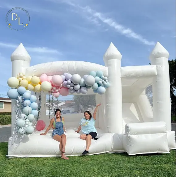 Commercial White Pink Inflatable Wedding Bouncer With Slide Outdoor Bounce House Jumping Bouncy Castle For Party