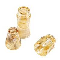 Vente en gros de verres à boire empilables avec design de poisson pour la maison tasse à boire pour boisson thé eau cadeau créatif ensemble de tasses en verre ambré Koi 4 pièces