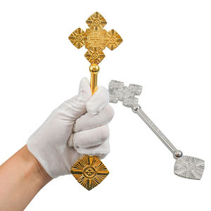 Cruz religiosa para iglesia, aleación de oro y plata, con la mano de Israel, para Bengala, obispo, venta al por mayor - Product Image 4