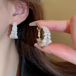 Bạc Kim Lá Zircon Vòng Tròn Đơn Giản Sang Trọng Phong Cách Đa Năng Chất Lượng Cao Bán Buôn Nữ Stud Bông Tai Cho Phụ Nữ