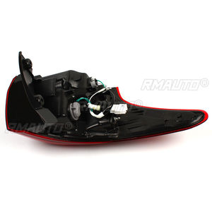 Pour Mitsubishi Outlander 2016-2021 : Ensemble de feux arrière extérieurs, feu stop de pare-chocs arrière, feu arrière extérieur - Product Image 3