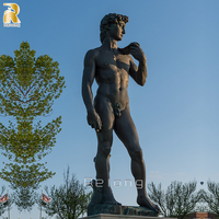 Sculpture de figure en métal de style classique grandeur nature, statue de David en bronze pour décoration extérieure