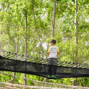 Parcours d'obstacles en bois Ropecube Forest Adventure Equipment, aire de jeux en filet en hauteur, aire de jeux de loisirs de grande capacité pour les centres de villégiature - Product Image 3
