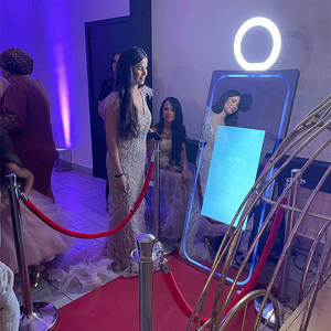 Gelişmiş estetik metalik el düğün fotoğrafçılığı HD zarif Foto 3D Photobooth sihirli ayna fotoğraf kabini - Product Image 1