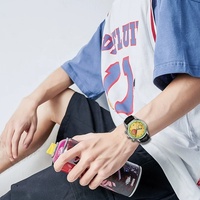 Nouvelle Montre Pastèque 2026 Homme Femme Série UK Étudiant Jeune D0g01 Collège Lycée Style Ins Design