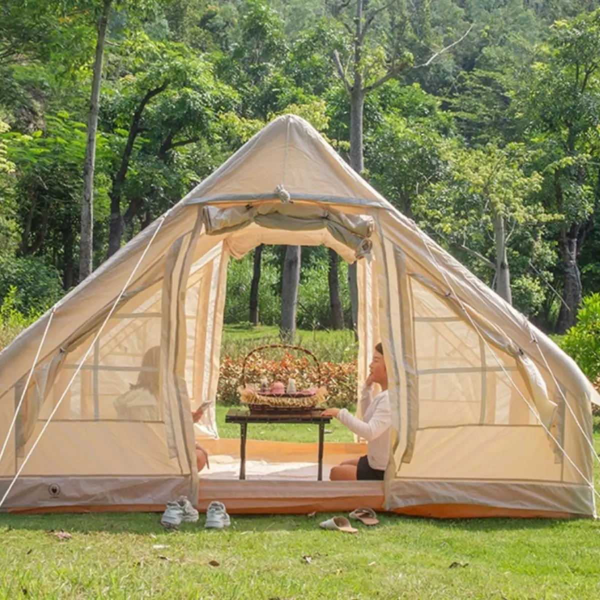 Tente gonflable de camping imperméable universelle toutes saisons pour l'extérieur