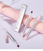 Crayon à lèvres double tête 2-en-1 O'CHEAL en gros – Rouge à lèvres mat et contour des lèvres soyeux non desséchant, rétractable et twistable