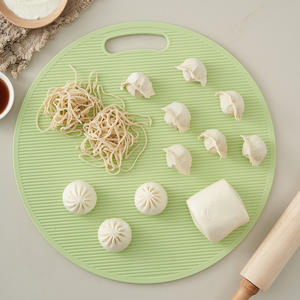 Tabla de cortar redonda de plástico verde de 37 cm, apta para lavavajillas, para verduras, uso en la cocina - Product Image 4