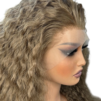 Perruque Lace Front 13x4 Bouclée Courte Afro Châtain Doré Clair 22 Pouces Volumineuse Résistante à la Chaleur en Fibre Synthétique Haute Température
