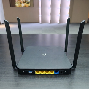 Sử dụng newifi 3 D2 AC1200 <span class=keywords><strong>Router</strong></span> <span class=keywords><strong>Gigabit</strong></span> Port 32Mb Flash 512M Ram <span class=keywords><strong>1200Mbps</strong></span> newifi D2 Dual band Wifi <span class=keywords><strong>Router</strong></span> - Product Image 2