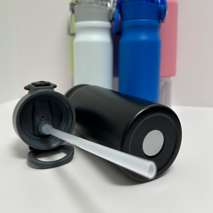 Botella de Agua Deportiva de Acero Inoxidable con Aislamiento al Vacío de Doble Pared, con Logotipo Personalizado y Tapa Abatible a Prueba de Fugas - Product Image 6