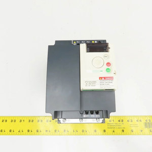 ไดรฟ์ปรับความถี่ Schneider ATV12HU30M3 3kW 4HP 200-240V สามเฟส พร้อมระบบควบคุม V/F ระดับ IP20 - Product Image 3