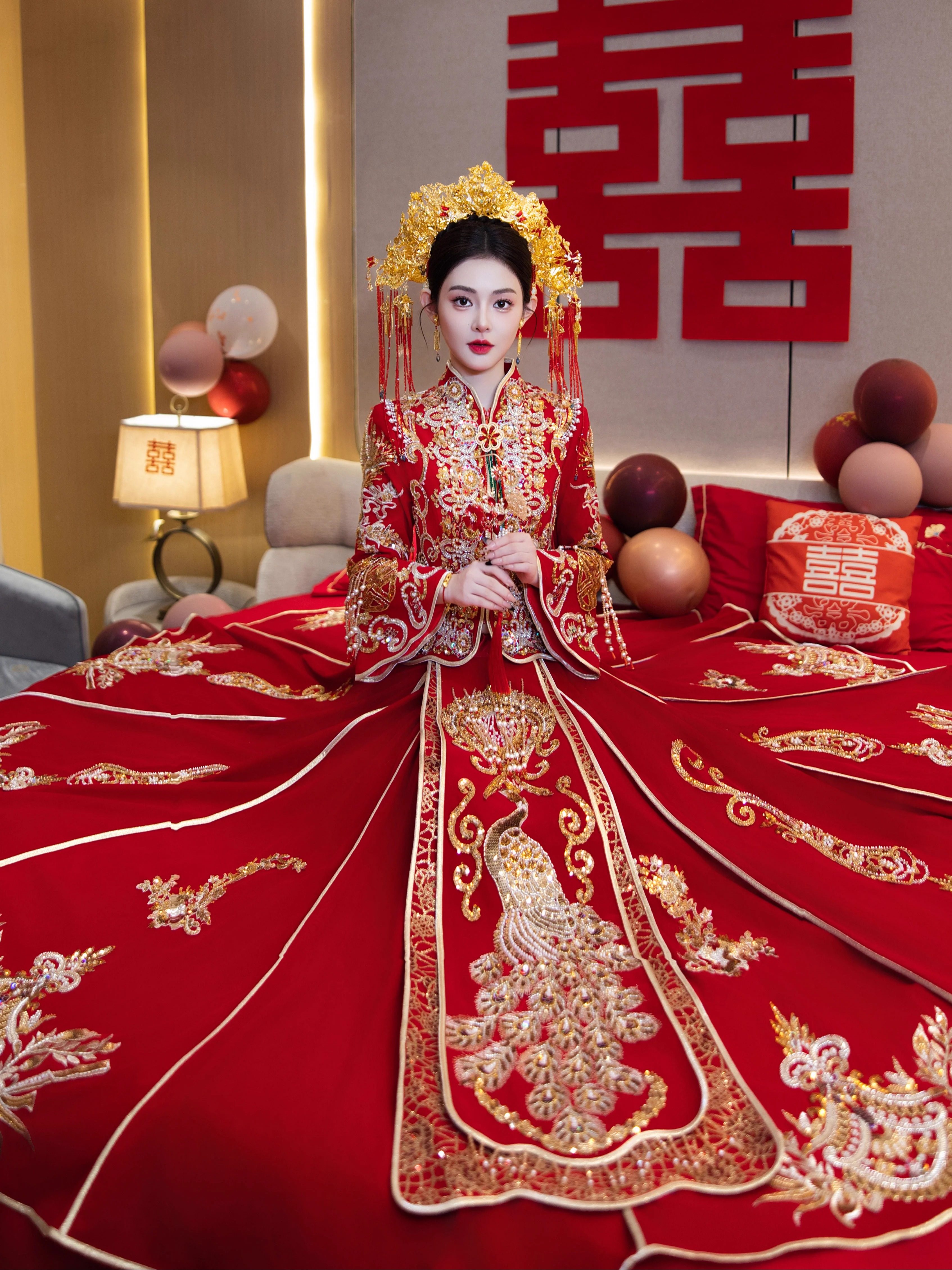 traditional chinese wedding dress Ancient Chinese Dragon and Phoenix Wedding Dress