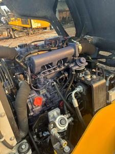 รถบดอัดดินขนาดเล็กยี่ห้อซันนี่มือสอง 3 ตัน รุ่น SZR30C-8 SZR20C-8 SZR35C-8 แบบสั่นสะเทือน พร้อมล้อเหล็กและยางเดี่ยว - Product Image 5