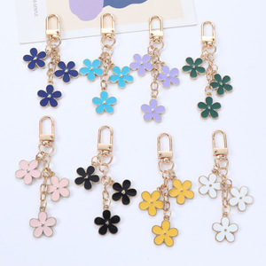 TG-2676 Vente en gros de pendentifs porte-clés fleuris colorés, créatifs, double face, pour la décoration de sacs et d'écouteurs - Product Image 2
