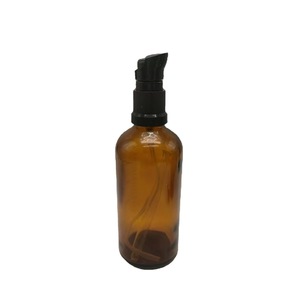 Vente en gros de flacons en verre pour huiles essentielles de couleur thé de 5 à 100 ml - Flacons à pompe pour vaporisateur et lotion avec impression de logo - Product Image 2