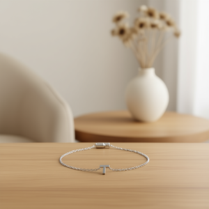 Cavigliera con Lettera T in Acciaio Inossidabile, Design Minimalista, Gioielli alla Moda per Donne - Product Image 3