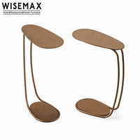 WISEMAX FURNITURE Table d'appoint en métal créative italienne, article de décoration pour la maison, table basse en forme de C pour le côté du canapé