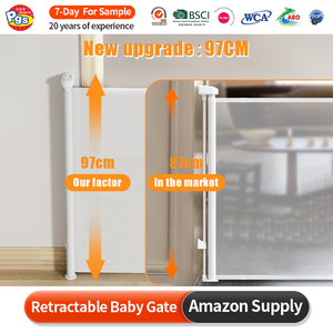 Barrière de sécurité rétractable multifonctionnelle Prodigy SG027 pour bébé, fixation murale ou sur porte, hauteur 37,9 pouces, homologuée pour escaliers - Product Image 2