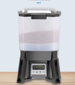 Alimentation automatique en plastique pour étang à poissons solaire de mode Étang <span class=keywords><strong>Koi</strong></span> de grande surface Alimentation intelligente en extérieur pour étang à poissons - Product Image 4