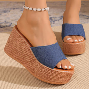 Sandalias de Plataforma para Mujer 2025, Chanclas de Verano, Estilo Europeo Americano, Talla Grande, Punta Redonda, Chanclas con Brillantina - Product Image 2