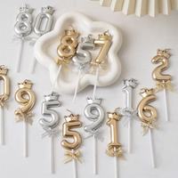 Bougie Chiffre Or-Argent avec Décoration Nœud Papillon pour Fête d'Anniversaire et Célébration de la Déesse
