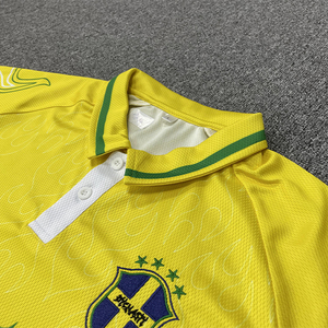 เสื้อฟุตบอลสไตล์สตรีทแวร์คลาสสิค พิมพ์ลายแบบซับลิเมชั่น ขายส่ง แบบกำหนดเองได้ ทันสมัย ย้อนยุค ใส่ได้ทั้งชายและหญิง ผลิตจากโพลีเอสเตอร์ 100% ป้องกันแบคทีเรีย ระบายอากาศได้ดี แห้งเร็ว - Product Image 3