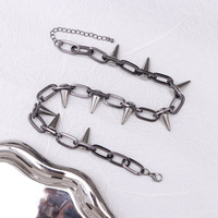 Collier chaînes mode pour femme en alliage de zinc, style punk de fête, avec pendentifs pointus, triangle, noir, blanc, couleur K Gun, design géométrique multi-niveaux