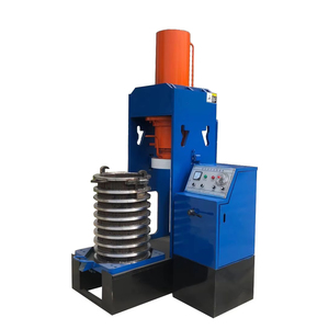 Prensa de aceite hidráulica automática para industrias extractoras Nueva condición con componente de núcleo de motor para sésamo y nuez - Product Image 1