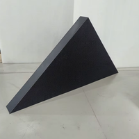 Écran LED intérieur créatif P2.6 en forme de triangle, écran LED haute luminosité, mur vidéo LED à louer pour les événements et la publicité