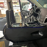 Prix Usine Nouvelle Boîte d'Accoudoir de Luxe avec Porte-Gobelet et Boîte de Rangement, Réfrigérateur Haute Performance et Recharge Sans Fil Compatible Benz Vito V260