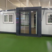 Maison conteneur préfabriquée en panneaux sandwich d'acier, 3 chambres avec cuisine, salon et salle de bain, moderne et écologique, en promotion